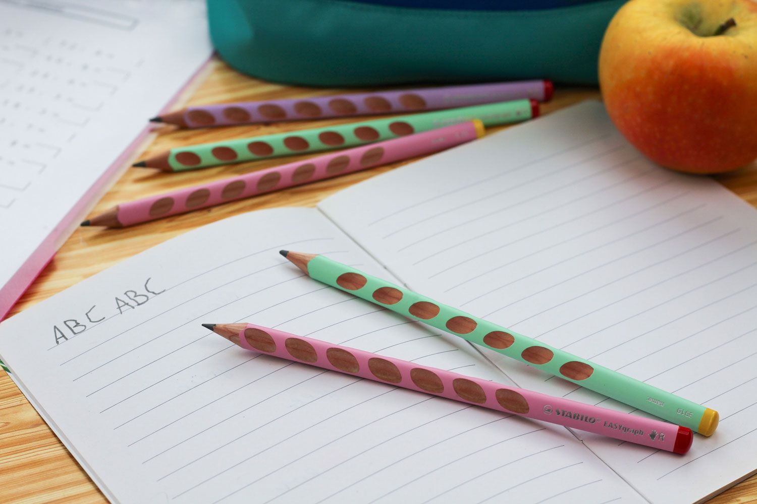 Matita Ergonomica triangolare - STABILO EASYgraph per Mancini in Rosa Pastel - Gradazione HB (25545047)