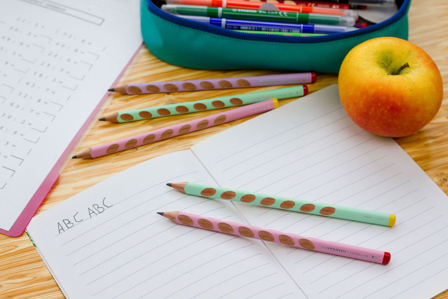 Matita Ergonomica triangolare - STABILO EASYgraph per Mancini in Rosa Pastel - Gradazione HB (25545049)